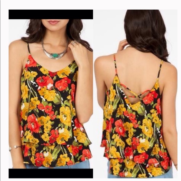 NEW Pretty layered floral tank - Picture 6 of 8